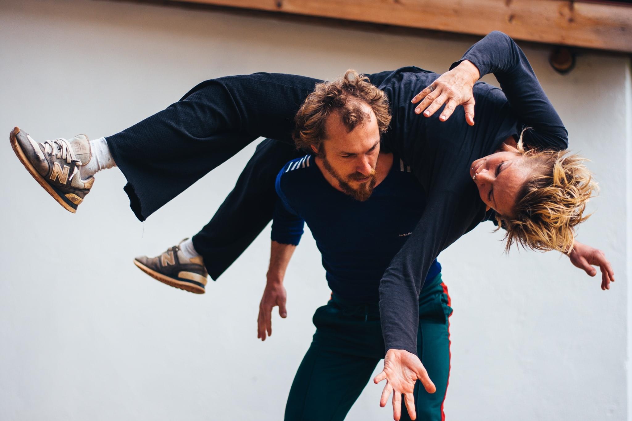 Falling & Flying-Contact Improvisation workshop with Hugh Stanier