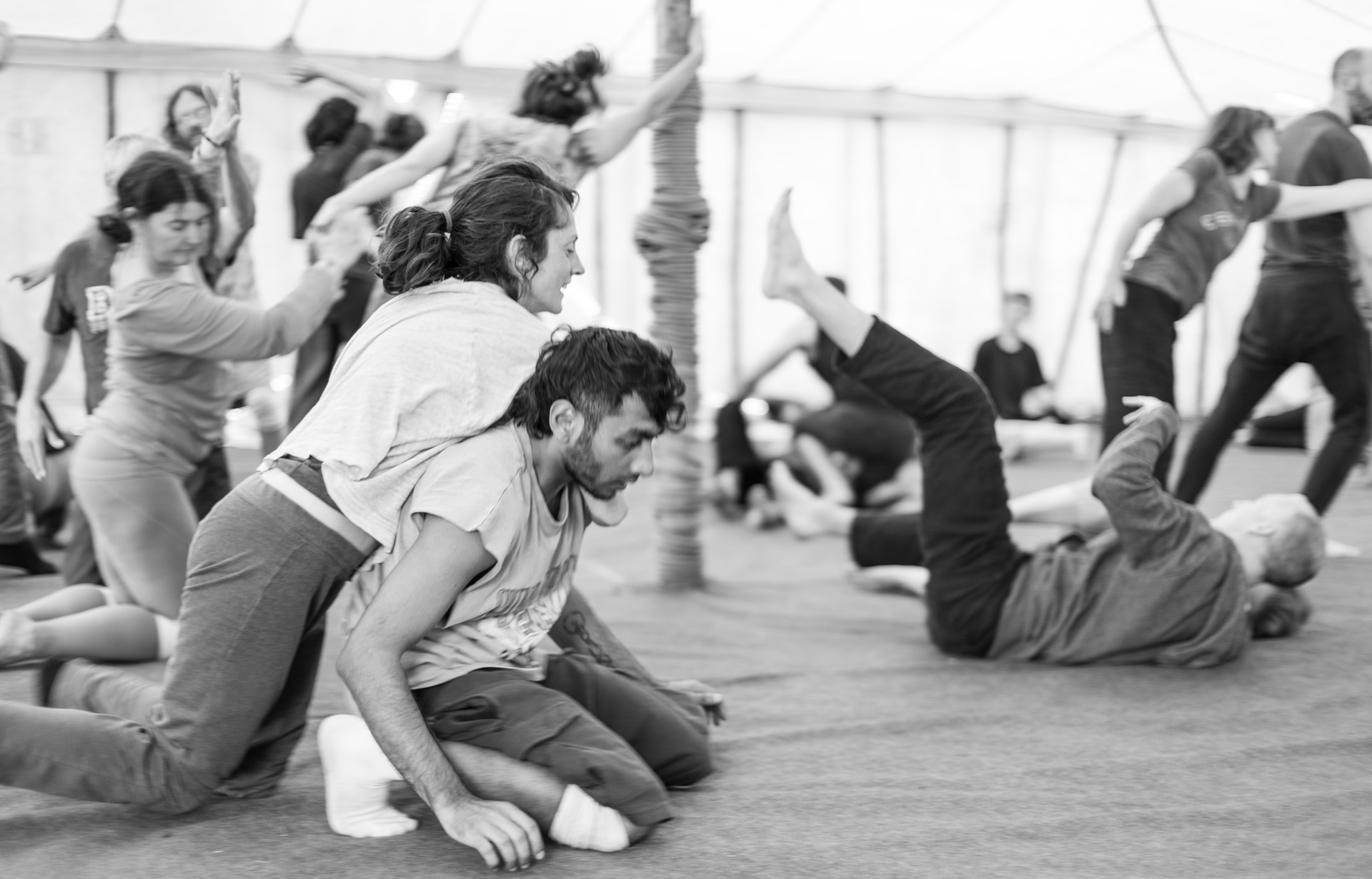 Emerging Hearts 2023 CONTACT IMPROVISATION DANCE CAMP UK - SOLD OUT