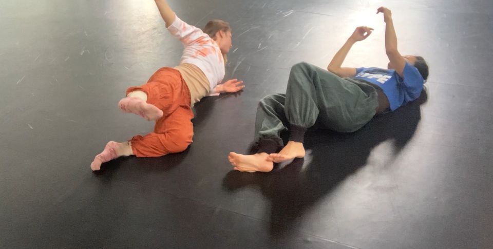 Floorwork Class: Sensing Body // movement workshops with Jan-Ming Lee & Laura Moy